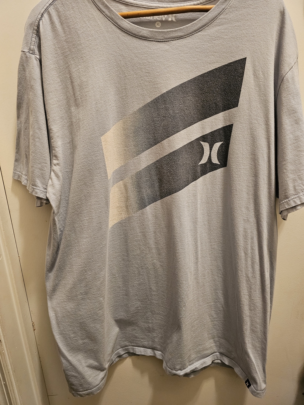 Hurley Men's Icon Slash Gradient Graphic T-shirt Gray XL E U C